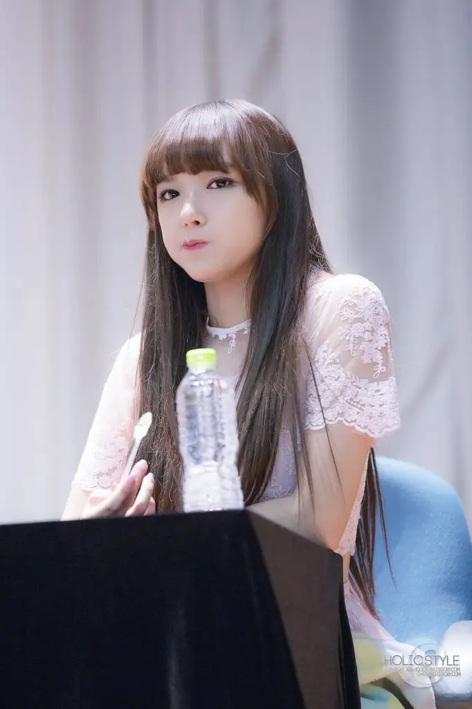 우주소녀 성소 v