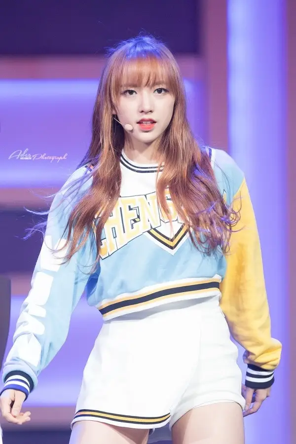 매력미 넘치는 우주소녀 성소