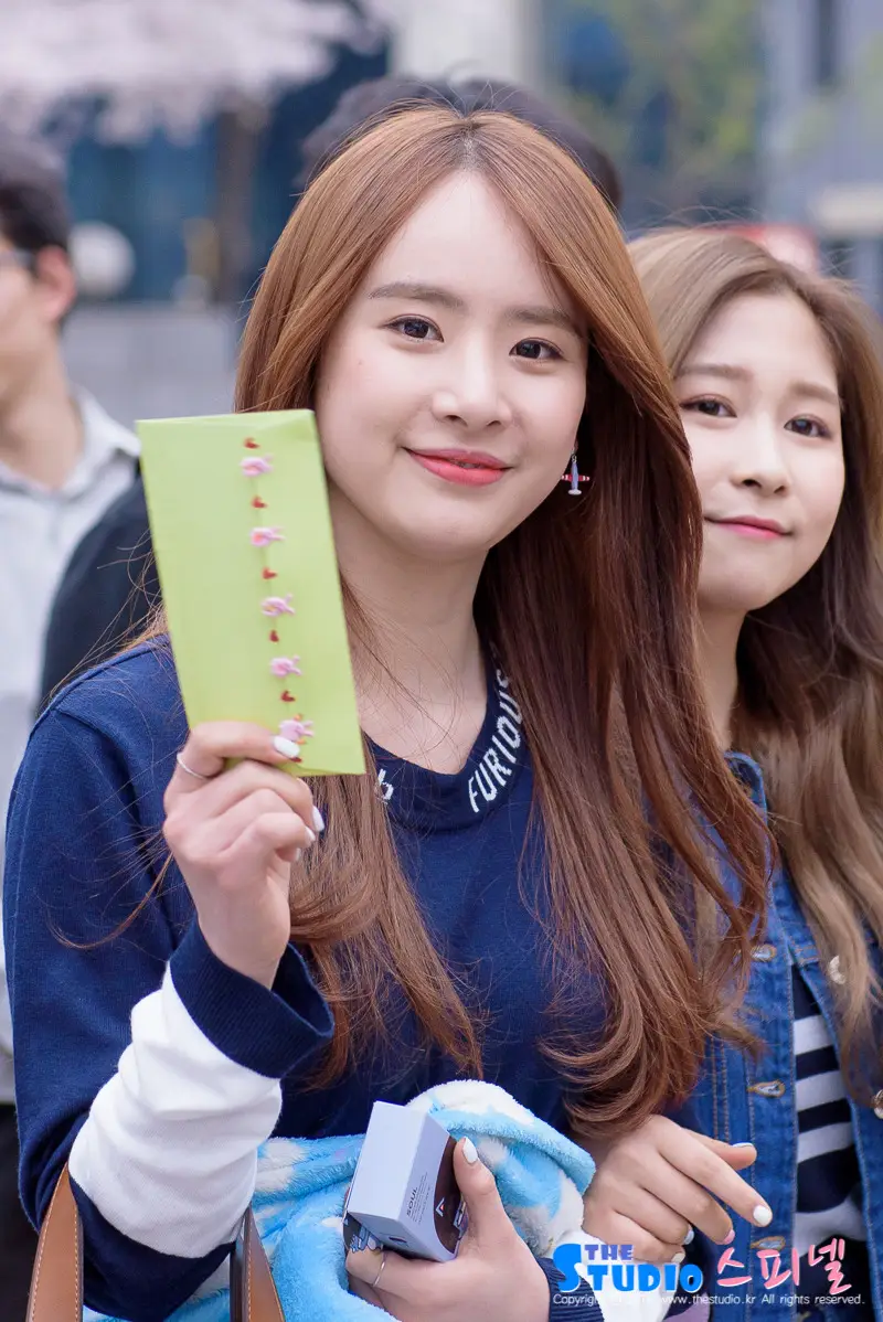 160406 비타민 퇴근길 우주소녀 직찍 by 스피넬