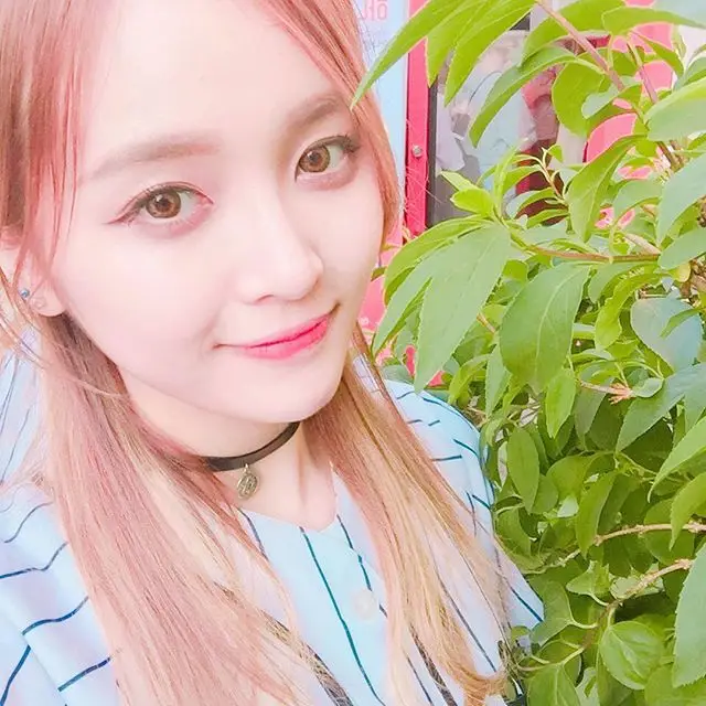우주소녀 160520 인스타그램 업뎃.jpg