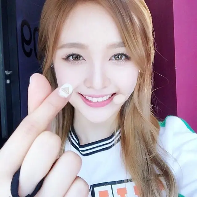우주소녀 160507 인스타그램.jpg