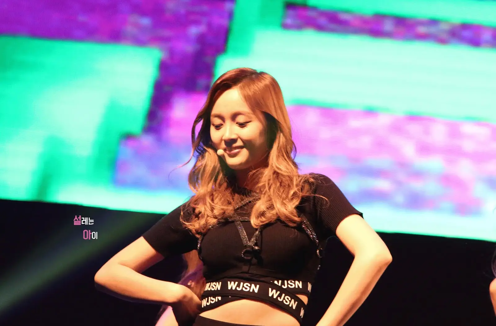 우주소녀 직찍.jpg