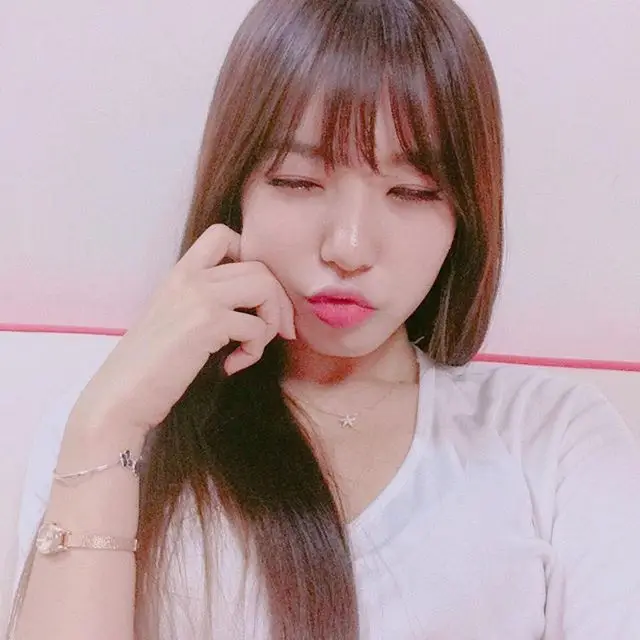 다혜(베스티) 160910 인스타그램.jpg