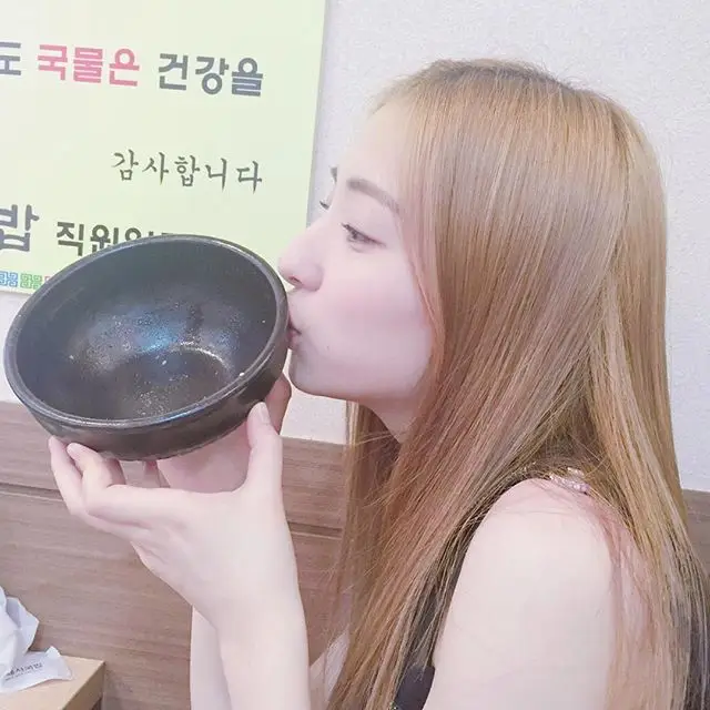 우주소녀 160521 인스타그램 업뎃.jpg
