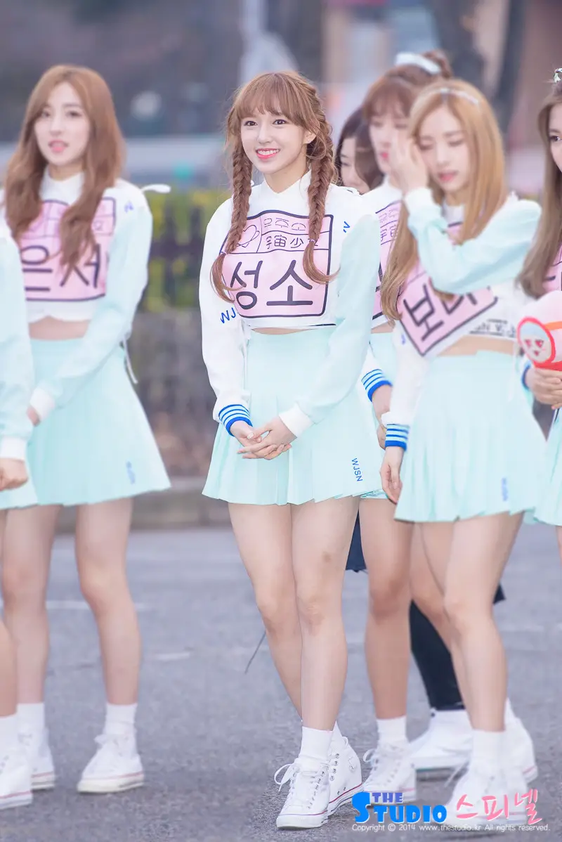 160304 뮤직뱅크 출근길 우주소녀 직찍 by 스피넬
