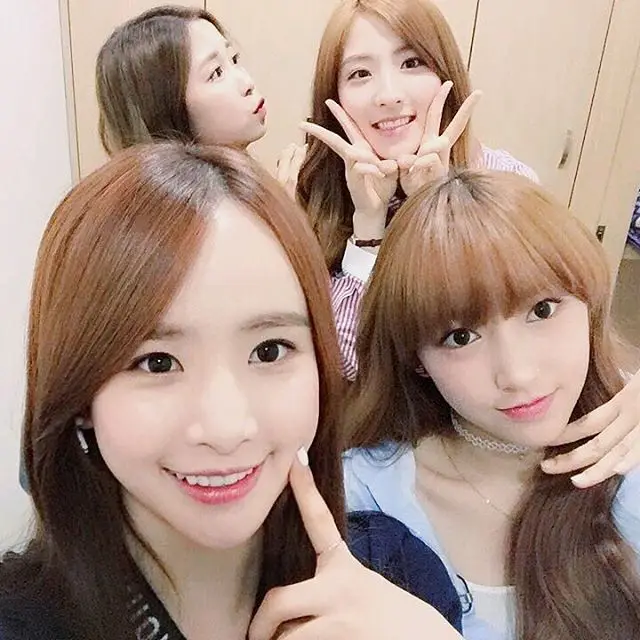 우주소녀 160418 인스타그램.jpg