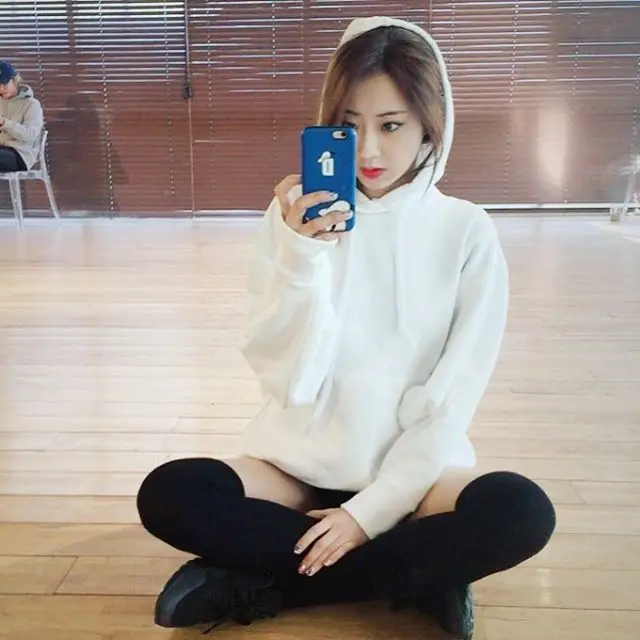 경리(나인뮤지스) 160206 인스타그램 - 오랜만에 #셀프화장