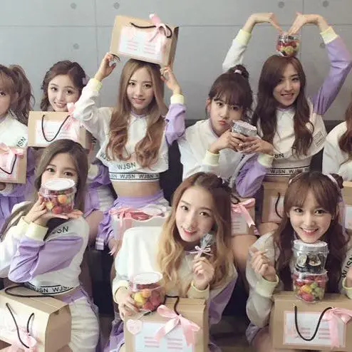 우주소녀 160312 인스타그램.jpg
