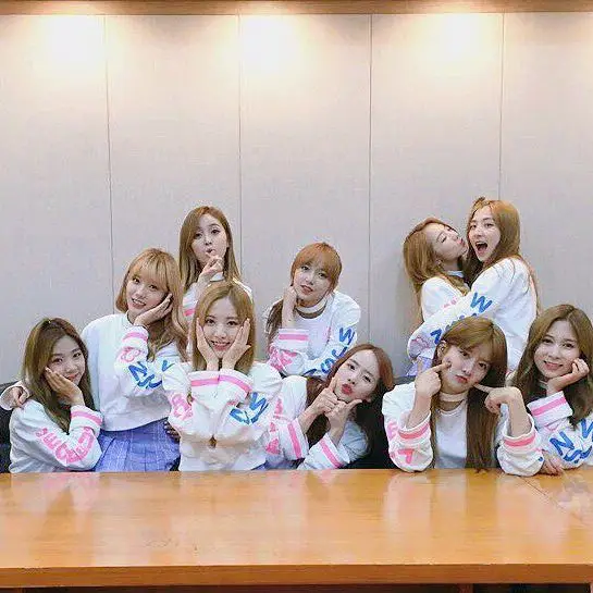 우주소녀 160514 인스타그램.jpg