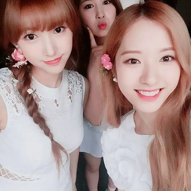 우주소녀 160429 인스타그램.jpg