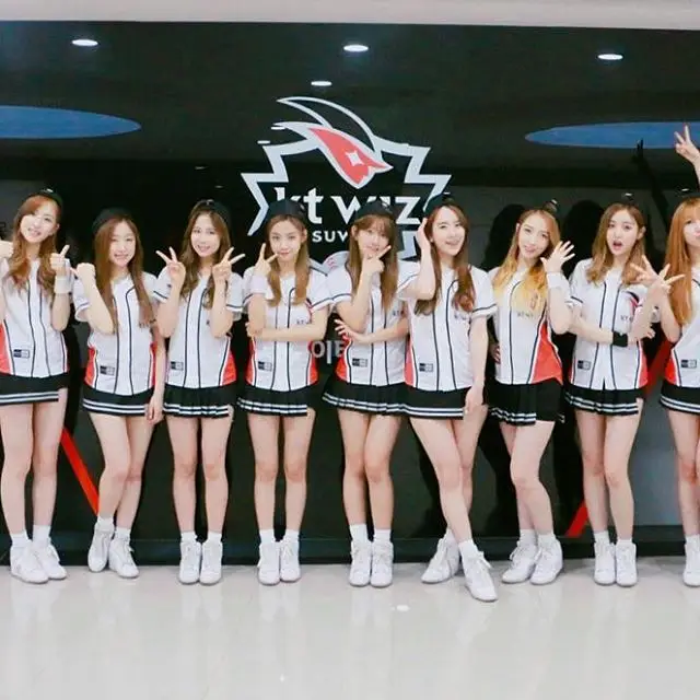 우주소녀 160405 인스타그램 -  이제 응원할 준비 완료!