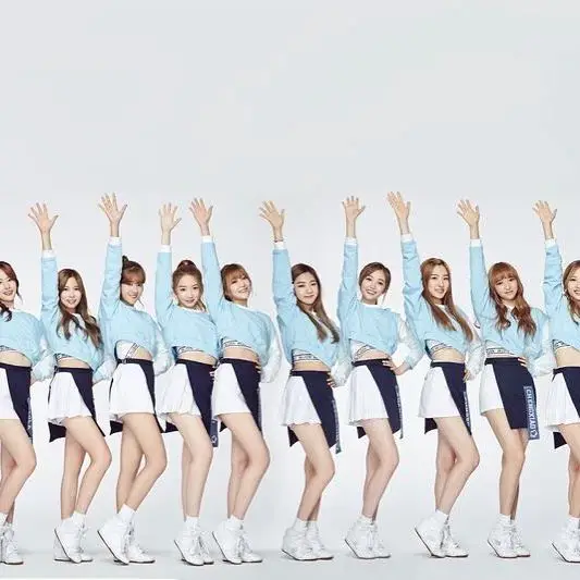 우주소녀 160711 인스타그램 - 중국 매거진 EASY 7월호 우주소녀 단체 화보 공개!