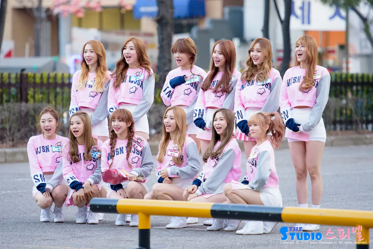 160311 뮤직뱅크 출근길 우주소녀 직찍 by 스피넬