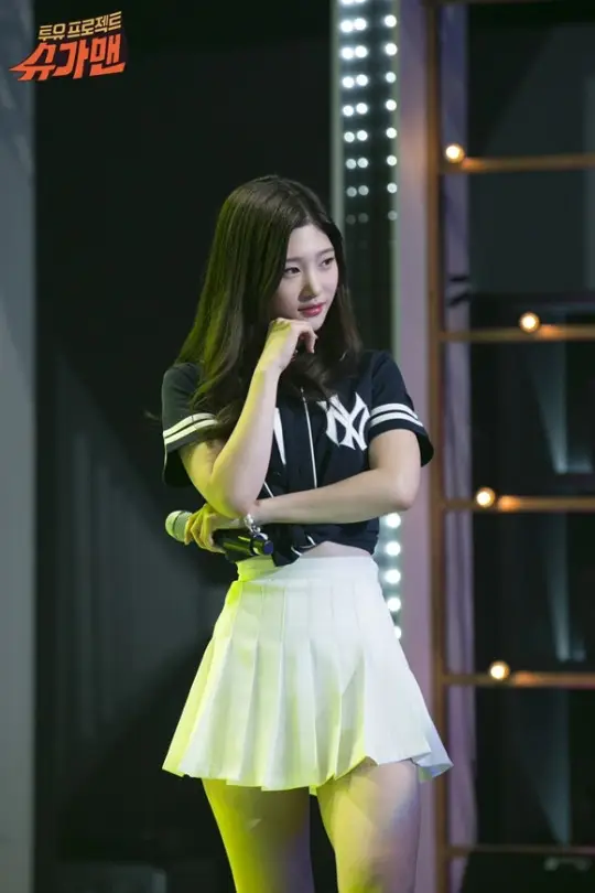 전용교복 입고 출연하는 ioi(아이오아이).jpg (슈가맨)