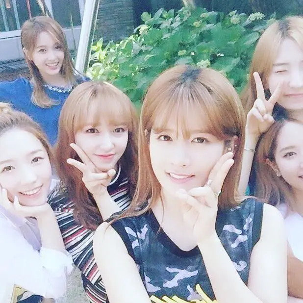 우주소녀 160601 인스타그램.jpg