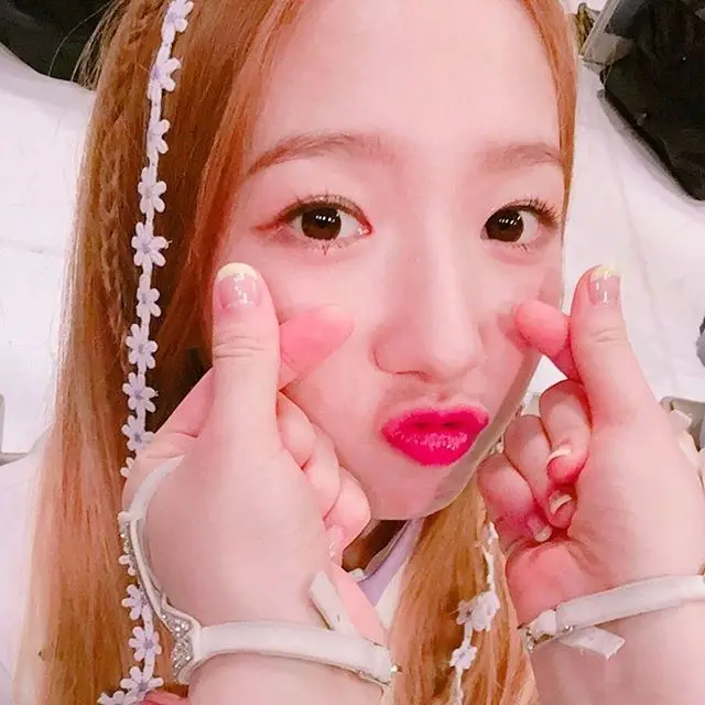 우주소녀 160505 인스타그램.jpg