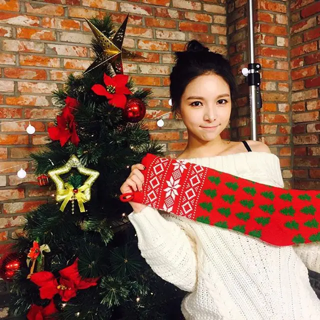 재이(피에스타) 151224 인스타그램 - 메리메리 크리스마스얌
