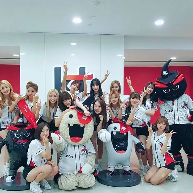 우주소녀 161005 인스타그램.jpg