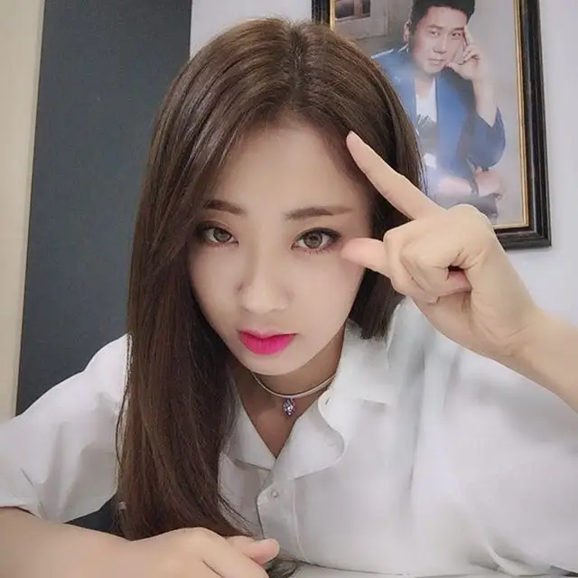 경리(나인뮤지스) 160606 인스타그램.jpg