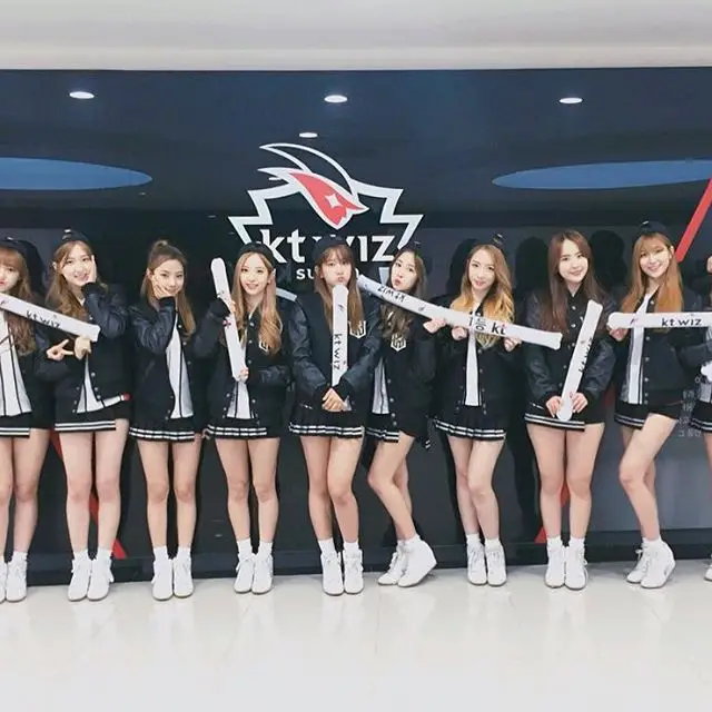 우주소녀 160405 인스타그램 -  이제 응원할 준비 완료!