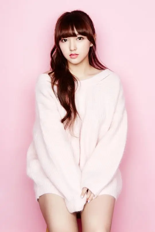 [단독]'대세돌' 우주소녀 성소, '정글의 법칙' 합류