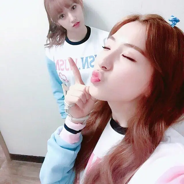 우주소녀 160408 인스타그램.jpg