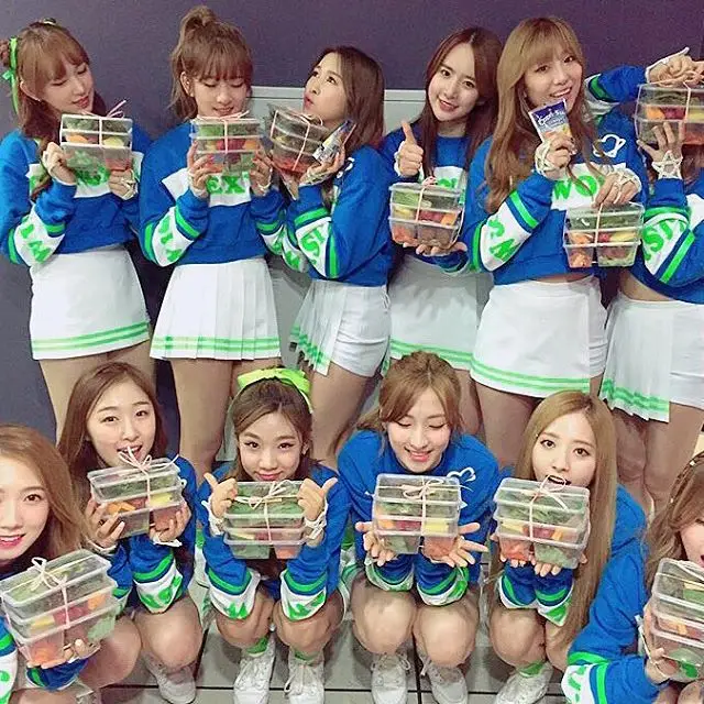 우주소녀 160409 인스타그램.jpg