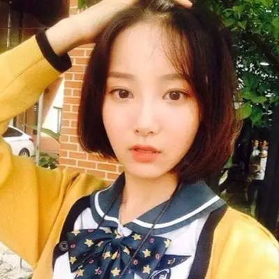 어린시절의 모모랜드 연우