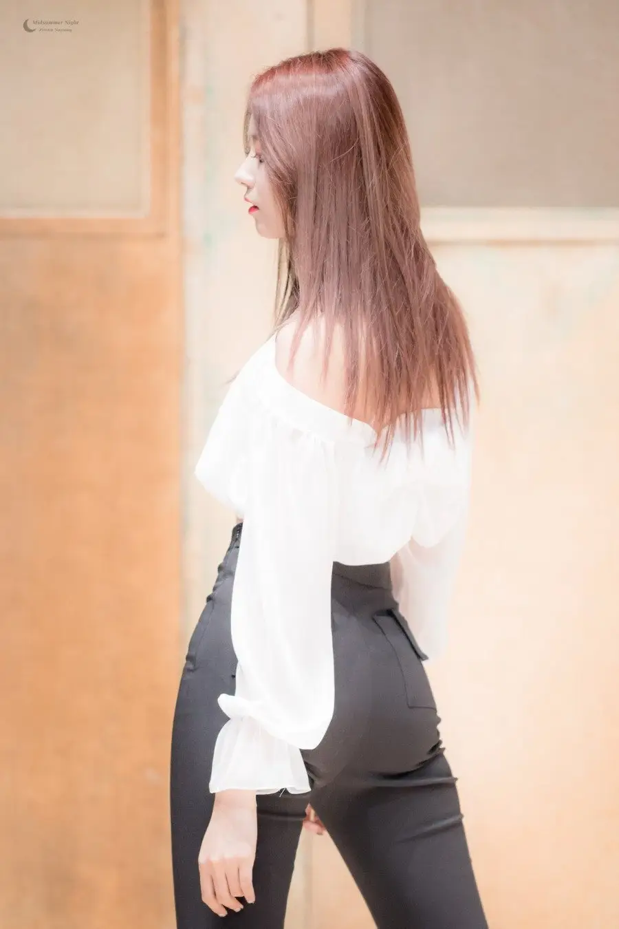 말이 필요없는 스톤나영 #뒷태 #프리스틴