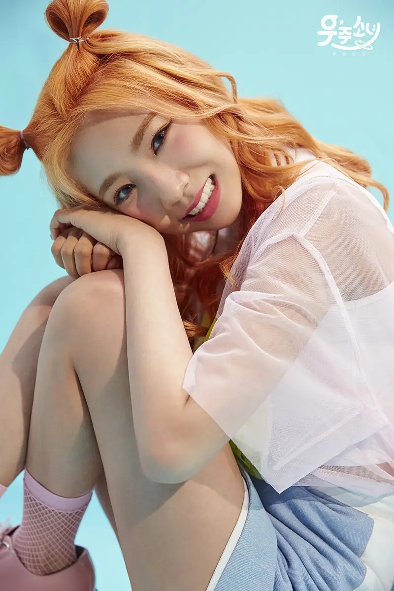 우주소녀 정규 앨범 독점 선공개 사진.jpg