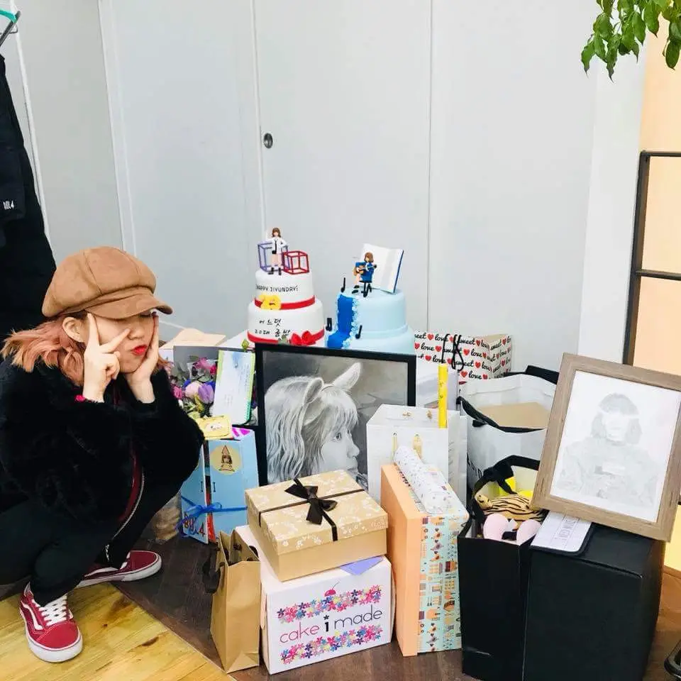 볼빨간 사춘기 일상