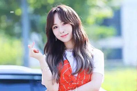 190810 로켓펀치 미니팬미팅 모음.jpg