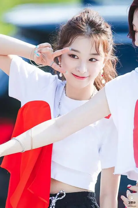 190810 로켓펀치 미니팬미팅 모음.jpg