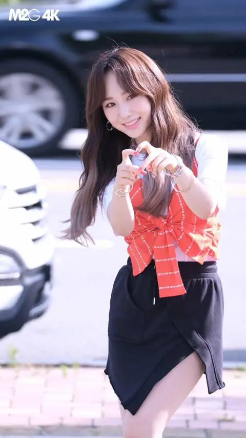 190810 로켓펀치 미니팬미팅 모음.jpg