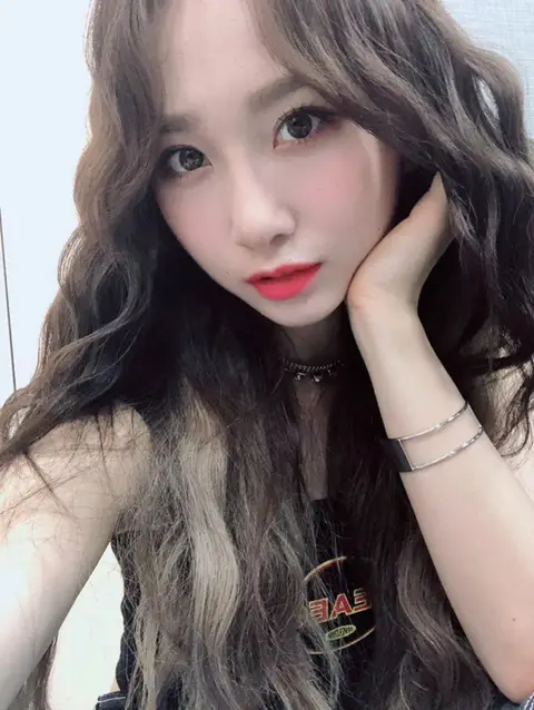 새롭게 트위터 개설한 로켓펀치
