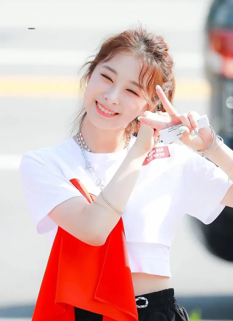#로켓펀치 #윤경 (출근길,미니팬미팅)