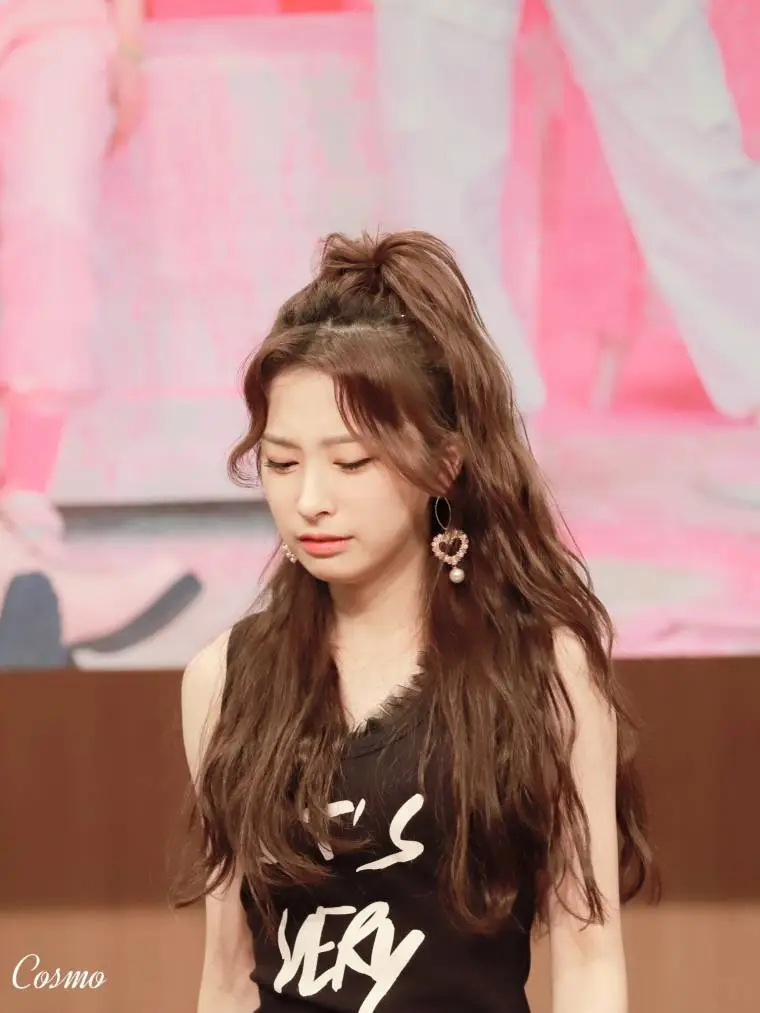 190816 팬사인회 #로켓펀치 #Rocket_Punch #RCPC  #서윤경 #윤경 #YUNKYOUNG by Cosmo