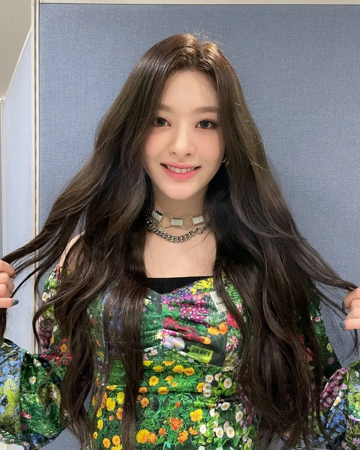 스테이씨 공식 트윗 단체사진+셀카 업뎃
