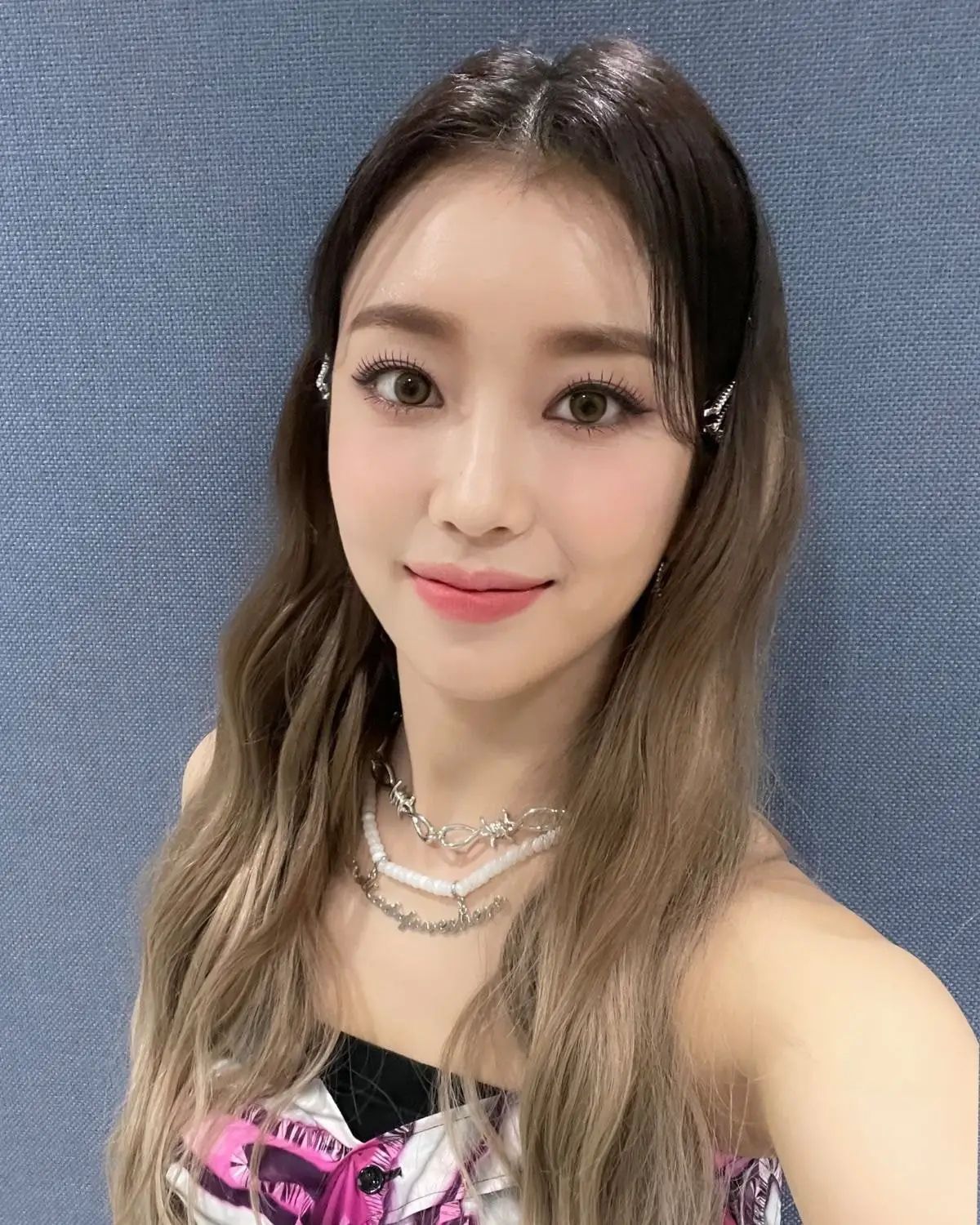스테이씨 공식 트윗 단체사진+셀카 업뎃
